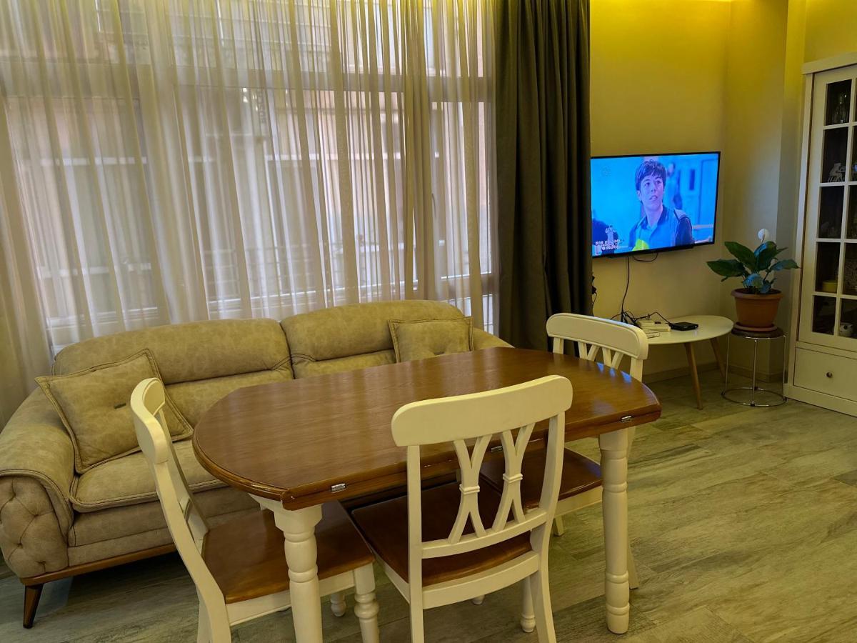 Asmati Apartment 2 Batumi Ngoại thất bức ảnh