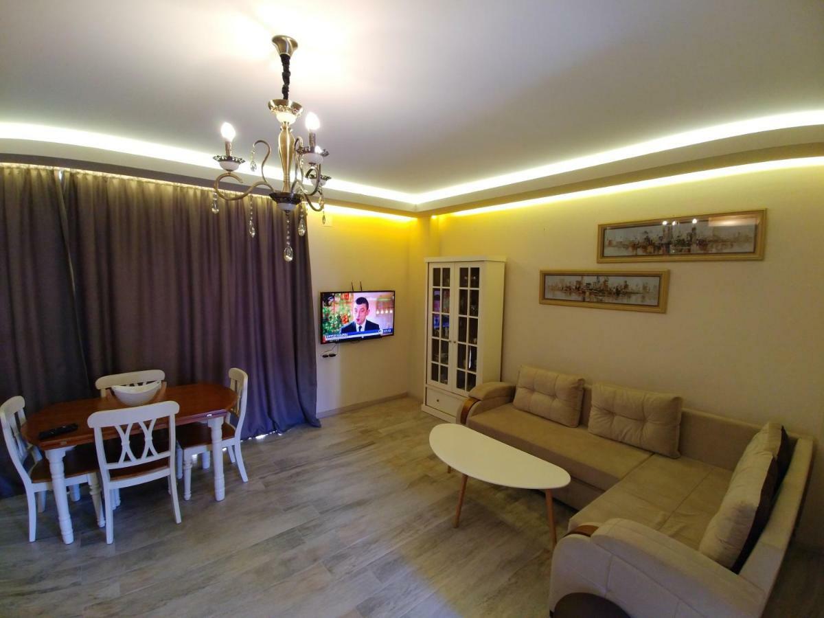 Asmati Apartment 2 Batumi Ngoại thất bức ảnh